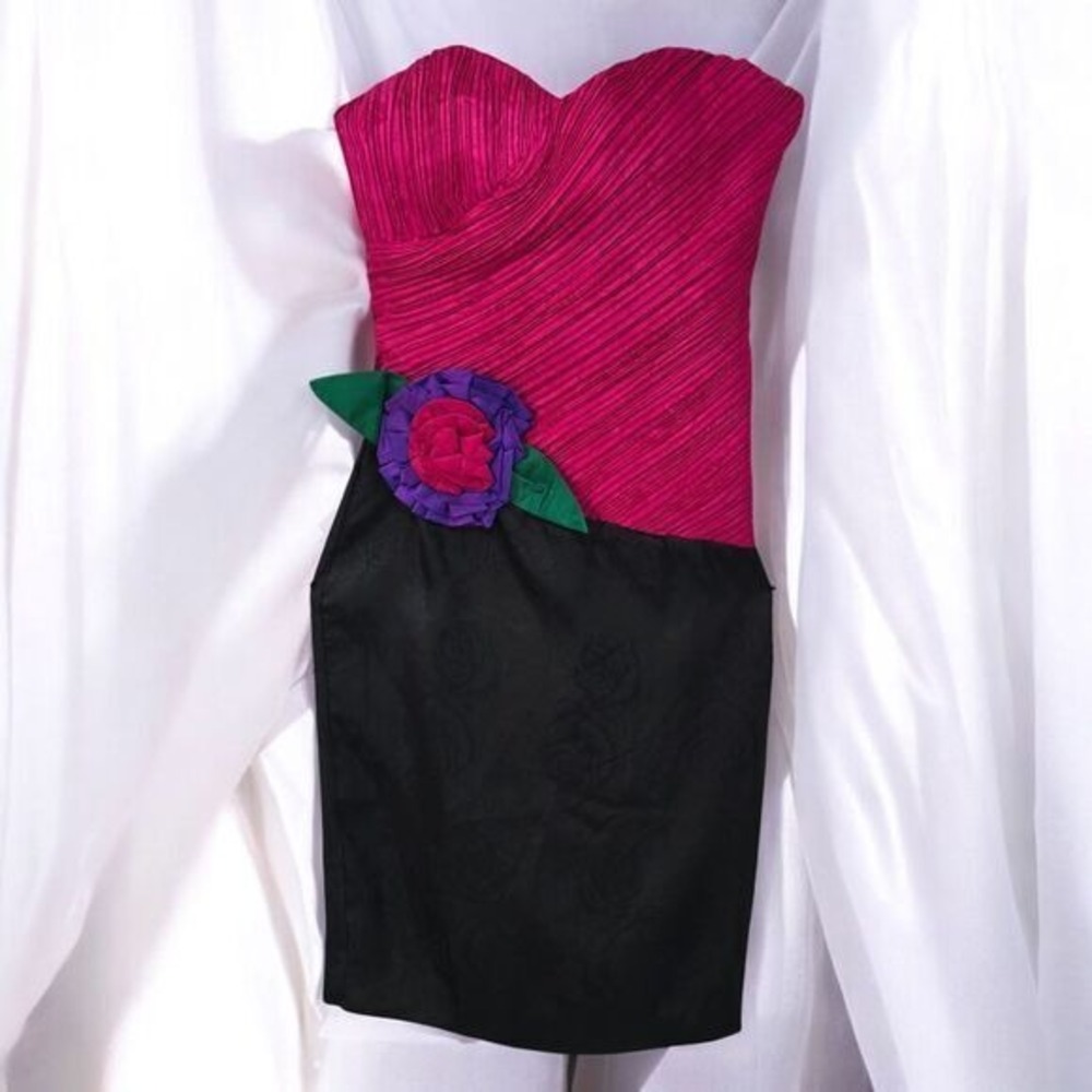 Vintage Evenings by‎ Pantagis Petites Pink Black Corset Dress Strapless Size 2